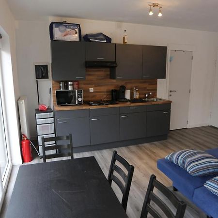 Studio 200 Meters From Central Station Appartement Antwerpen Buitenkant foto