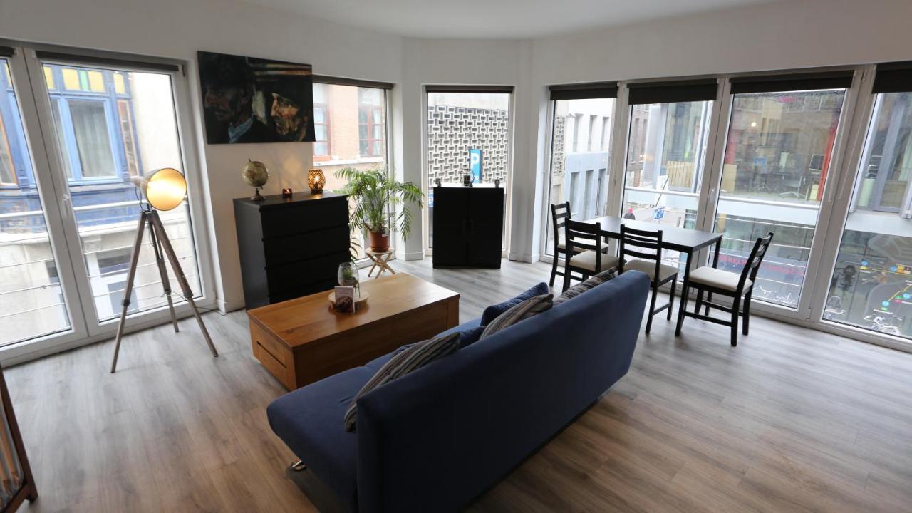 Studio 200 Meters From Central Station Appartement Antwerpen Buitenkant foto