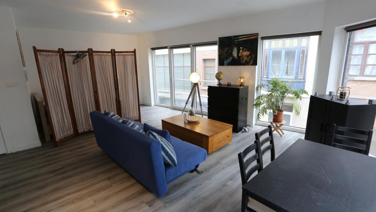 Studio 200 Meters From Central Station Appartement Antwerpen Buitenkant foto