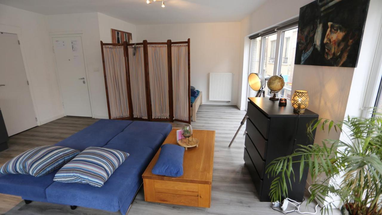 Studio 200 Meters From Central Station Appartement Antwerpen Buitenkant foto