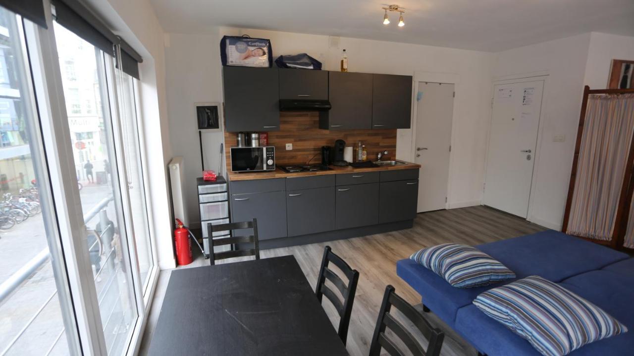 Studio 200 Meters From Central Station Appartement Antwerpen Buitenkant foto