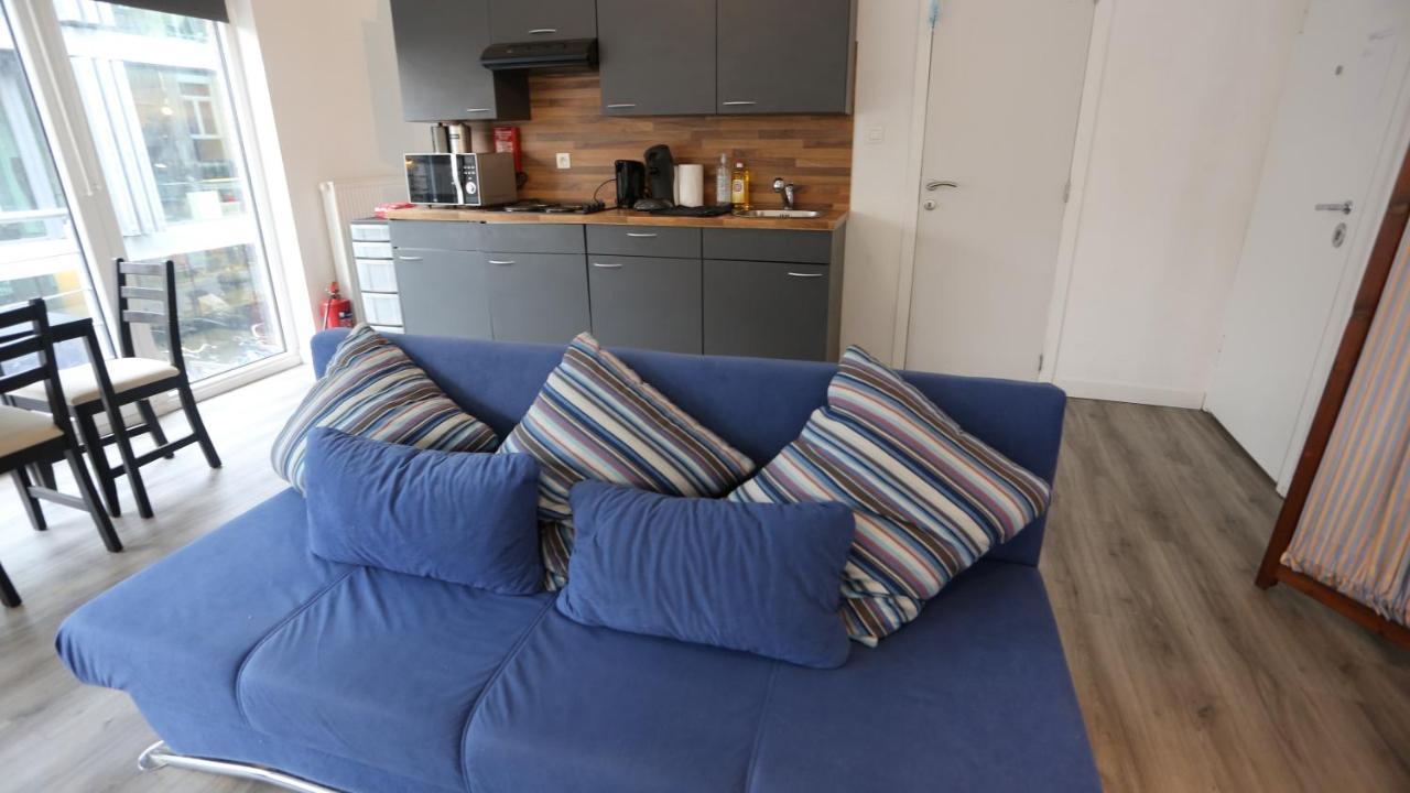 Studio 200 Meters From Central Station Appartement Antwerpen Buitenkant foto